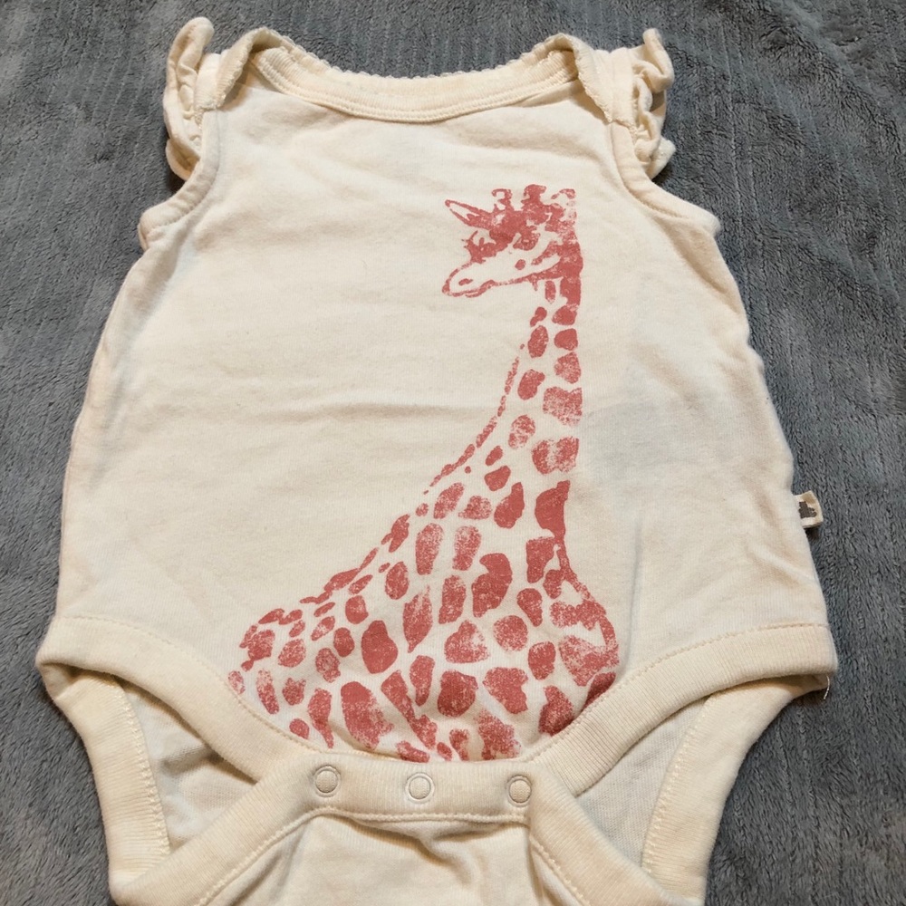 Baby gap organic onesie